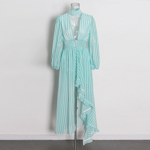 Elegante abito <span class=keywords><strong>blu</strong></span> <span class=keywords><strong>a</strong></span> <span class=keywords><strong>righe</strong></span> bianche Maxi abito da donna <span class=keywords><strong>a</strong></span> collo alto <span class=keywords><strong>a</strong></span> manica lunga con spacco <span class=keywords><strong>a</strong></span> volant trasparente estivo da festa in spiaggia - Product Image 2