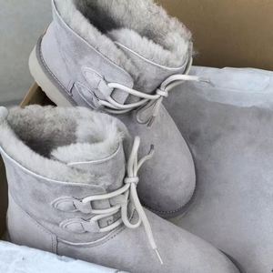 Bottes de neige chaudes d'hiver 2026 de marque, en peau de mouton de haute qualité, de designers renommés, chaussures décontractées de luxe, avec doublure en laine et coton - Product Image 2