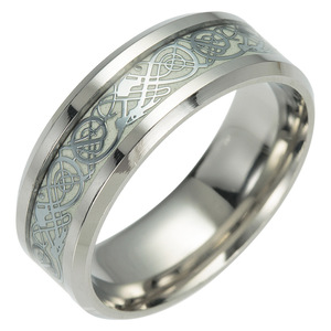 Anillos de plata para hombre con textura de dragón que brillan en <span class=keywords><strong>la</strong></span> oscuridad, anillo de acero inoxidable pulido para hombre - Product Image 5
