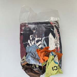 Trapos de limpieza industriales de algodón, trapos de camiseta de algodón de colores, trapos de algodón mixtos cortados para máquina - Product Image 1