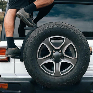 Soporte de Acero para Llanta de Repuesto Wildfront, para Portón Trasero Todoterreno, con Cuerda de Amarre y Escalón para <span class=keywords><strong>Defender</strong></span> 90 Wrangler Ford - Negro - Product Image 6