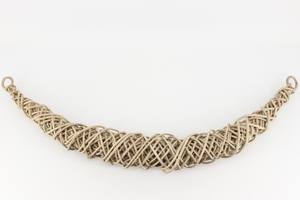 Ornement en rotin artisanal, accents décoratifs en rotin tressé, ornements en forme de swag pour la décoration de la maison - Product Image 2