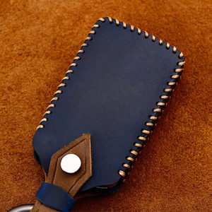 Điên Da Ngựa Handmade Bìa Chìa Khóa Xe Trường Hợp Key Cho Mazda <span class=keywords><strong>3</strong></span> Alexa CX4 CX5 CX8 2019 2020 <span class=keywords><strong>3</strong></span> Nút Thông Minh Từ Xa Chìa Khóa Xe - Product Image 5