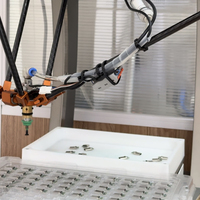 Robot de selección y colocación de alta velocidad, sistema de alimentación Flexible, piezas pequeñas de plástico, máquina alimentadora Flexible para componentes electrónicos