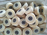 Roues de poulie en nylon durables professionnelles 608ZZ 625ZZ 6001ZZ 626ZZ avec rouleau de fenêtre coulissante à roulement pour les industries mécaniques