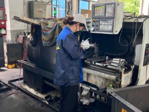 Catena di Trasmissione per Escavatore di Alta Qualità OEM, Componenti del Sottocarro per Komatsu PC200, Ricambi per Negozi di Macchinari - Product Image 5