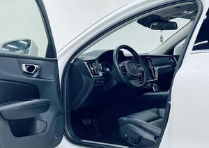Voiture d'occasion <span class=keywords><strong>Volvo</strong></span> <span class=keywords><strong>S60</strong></span> T8 PHEV AWD 2020, berline de luxe d'occasion, conduite à gauche, automatique, robuste, haute technologie, performance <span class=keywords><strong>hybride</strong></span> scandinave - Product Image 5