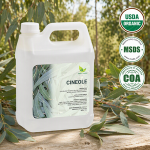 <span class=keywords><strong>Huile</strong></span> <span class=keywords><strong>Essentielle</strong></span> de Cineole 100% Pure WY pour l'Aromathérapie, le Nettoyage, la Fabrication de Savons et de Parfums, et la Vente en Gros pour Diffuseurs - Product Image 1