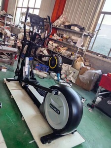 Vélo <span class=keywords><strong>elliptique</strong></span> professionnel <span class=keywords><strong>de</strong></span> haute qualité, équipement <span class=keywords><strong>de</strong></span> fitness d'intérieur magnétique <span class=keywords><strong>haut</strong></span> <span class=keywords><strong>de</strong></span> <span class=keywords><strong>gamme</strong></span>, incline commerciale - Product Image 4