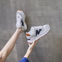 Nouvelles baskets décontractées tendance en maille respirante pour femme, style coréen, à lacets et semelle épaisse, collection Printemps 2025 - Modèle 2233