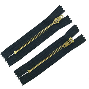 Ruban de fermeture à glissière en métal en laiton de haute qualité SAS personnalisé #3 fermeture à glissière pour jeans et autres accessoires de vêtement - Product Image 4