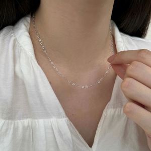 Collar de Cadena Fina de Plata de Ley 925 con Diseño Clásico y Elegante para Mujer, Ideal para Uso Diario - Product Image 4