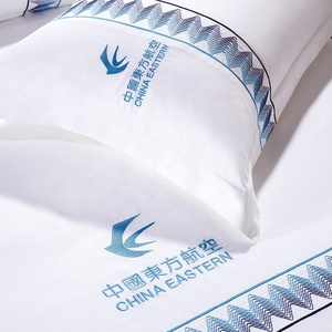 कढ़ाई डिजाइन के साथ लक्जरी होटल तकिया - Product Image 6