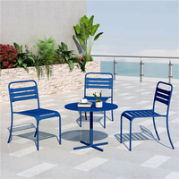 Ensemble de table et chaises de jardin en fer, design simple et moderne, durable, imperméable, 4 pièces, pour utilisation en extérieur, meubles de jardin