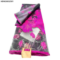 Nouveau tissu en brocart jacquard floral brodé de fleurs rétro à la mode italienne, tissu en dentelle de brocart de Guinée pour robe