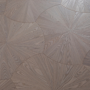 Parquet de Madera de Roble Blanco Multicapa con Acabado Brillante Antipolillas, Grado ABCD, 12mm 14mm 16mm, con Sistema T&G para Escaleras - Product Image 1