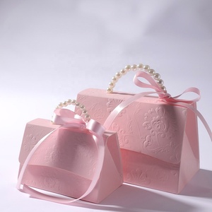 Boîtes à main en papier avec ruban et poignée en perles artificielles, boîtes cadeaux pour bonbons, chocolats, emballages pour mariage, anniversaire, décoration de fête - Product Image 1