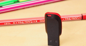 Venta al por Mayor de Memorias USB Mini OEM a <span class=keywords><strong>Precio</strong></span> Económico, 32 64 <span class=keywords><strong>16</strong></span> <span class=keywords><strong>GB</strong></span>, <span class=keywords><strong>Pendrive</strong></span> 32GB 16GB 512GB, con Logotipo Personalizado - Product Image 6