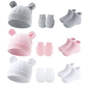 Chapeau <span class=keywords><strong>Mickey</strong></span> double couche <span class=keywords><strong>de</strong></span> style européen américain pour tout-petit, chaussettes antidérapantes, ensemble <span class=keywords><strong>de</strong></span> <span class=keywords><strong>gants</strong></span> anti-rayures pour enfants <span class=keywords><strong>de</strong></span> 0 à 1 an - Product Image 2