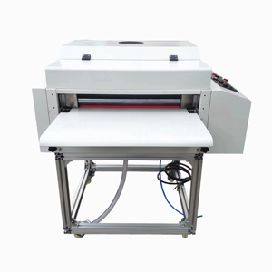 Machine de revêtement UV par impression numérique 24 pouces pour albums photo, affiches <span class=keywords><strong>et</strong></span> placards/billets - Product Image 1