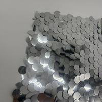Tissu en polyester 100% uni, tissé avec des paillettes et une maille, couleur argent, pour robes de soirée et textiles de maison pour femmes