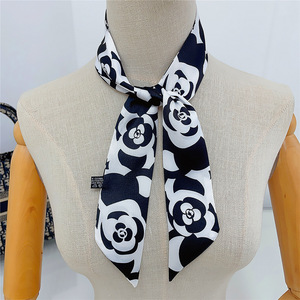 Foulard di Design all'Ingrosso in Poliestere Effetto Seta, Nastri Stampati, <span class=keywords><strong>Bandana</strong></span> in Seta per Donna, <span class=keywords><strong>Fascia</strong></span> per <span class=keywords><strong>Capelli</strong></span>, Sciarpa <span class=keywords><strong>a</strong></span> Nastro - Product Image 4