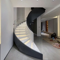 Escalier en colimaçon moderne pour villa intérieure, marches et contremarches en acier inoxydable et marbre, garde-corps en verre, aluminium personnalisable, durable, neuf