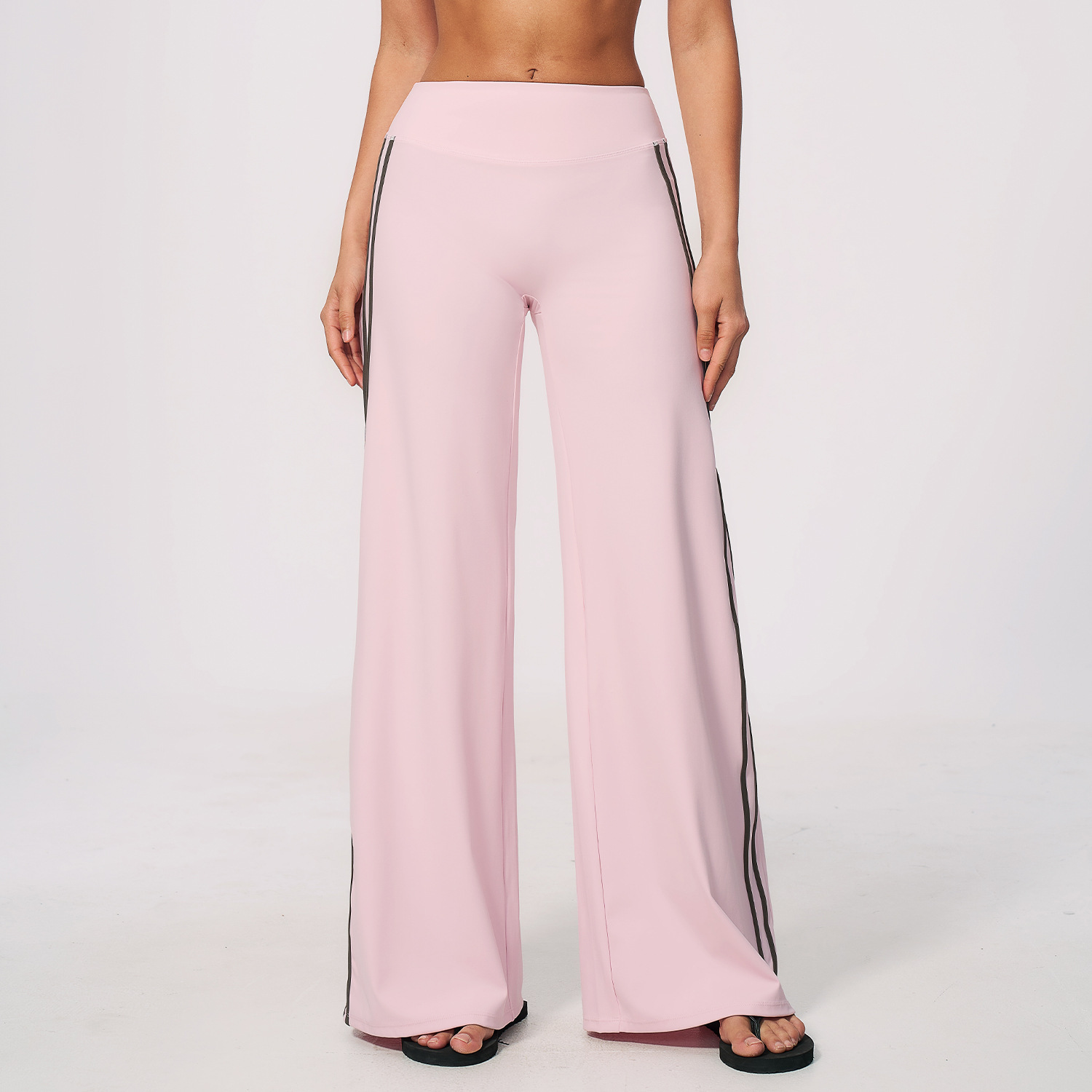 Deep Blue Meets Pinkpants