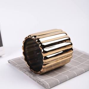 <span class=keywords><strong>Maceta</strong></span> de cerámica con rayas verticales para decoración del hogar, macetas decorativas de boda plateadas para plantas - Product Image 6