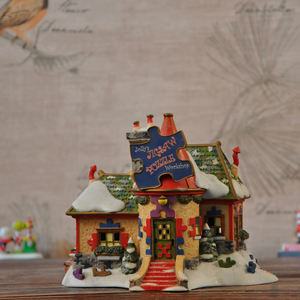 Dehua blanc En Céramique Porcelaine Figurines <span class=keywords><strong>De</strong></span> Noël Éclairé Village <span class=keywords><strong>Miniature</strong></span> Maisons - Product Image 4