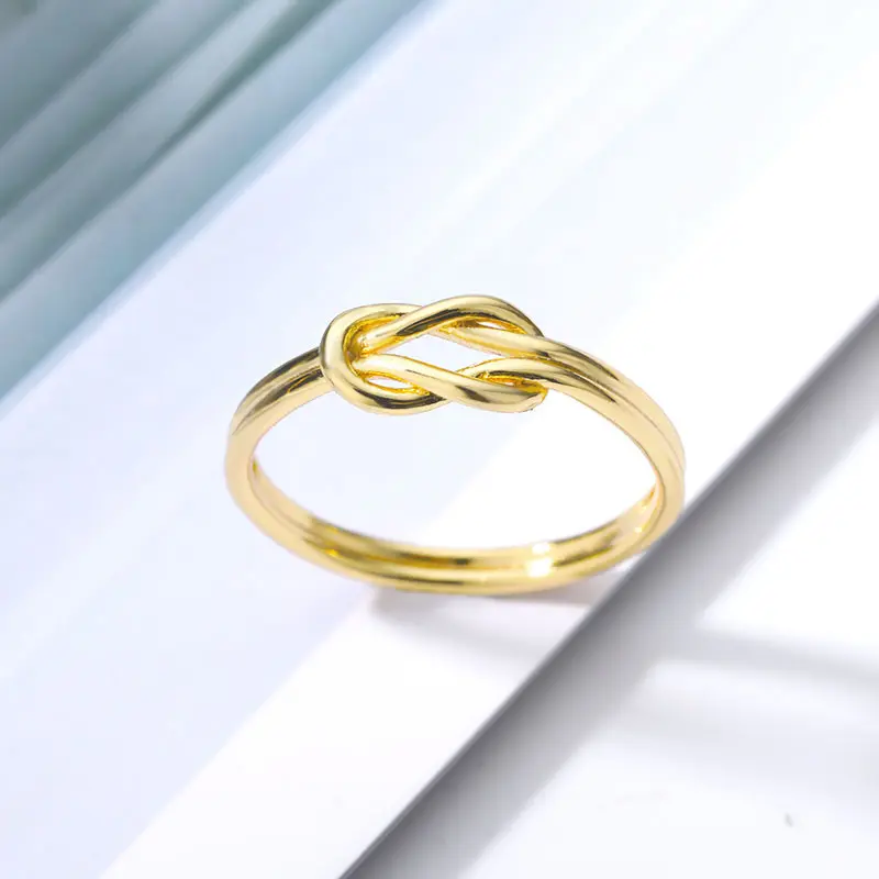 Persoonlijkheid Eenvoudige Geknoopt Lijn Roestvrij Staal Goud/Zilver Twee-Kleur Dubbele Knoop Paar Ring
