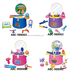 Lucky Toys Wholesale Ensemble de jouets de jeu d'imitation pour enfants, thèmes Cuisine, Desserts, Seau pour animaux de compagnie, Seau de coiffeur, Jouet de maquillage - Product Image 6