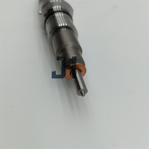 หัวฉีด Pc200-8 เครื่องยนต์ 6D107 หัวฉีดน้ำมันดีเซล 0445120231 6754113011 6754-11-3011 สำหรับอะไหล่เครื่องจักรก่อสร้าง - Product Image 5