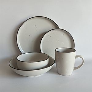 Tazas de Cerámica Blanca de Alta Calidad de 13 oz, Ofertas Exclusivas al por Mayor para Fiestas, Tazas y Platillos de Melamina y Porcelana con Color Personalizado - Product Image 1