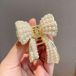 Bowknot Pearl Accesorios para el <span class=keywords><strong>cabello</strong></span> Horquilla elegante Clip de agarre que combina con todo Chica Larga Rhinestone Bowknot Horquilla para el <span class=keywords><strong>cabello</strong></span> - Product Image 2