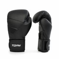 Gants de boxe professionnels en PU noir 8oz avec fermeture auto-agrippante, sangle de poignet réglable, pour entraînement et sparring, logo personnalisé OEM