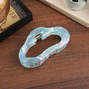 Pince à cheveux Qian Jin 11,5 cm en PVC, mignonne, élégante, style dessin animé, pour femmes et filles, usage quotidien et fêtes - Product Image 6