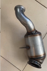 Collecteur d'échappement en nid d'abeille en acier inoxydable Système d'échappement Convertisseur catalytique à trois voies pour <span class=keywords><strong>Mercedes</strong></span> Benz <span class=keywords><strong>e200</strong></span> w213 - Product Image 3