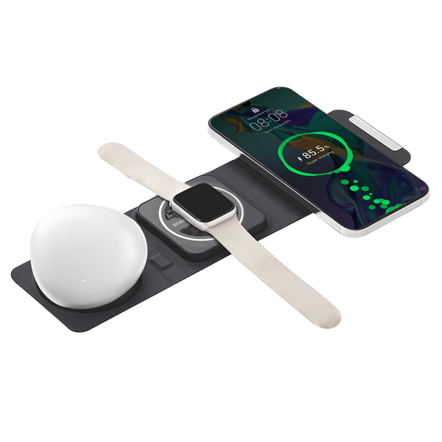 3 in 1 Folding Magnetic Wireless Charger for Phone Earbuds 15w Fast Charging Foldable Wireless Charging Pad Unique Products