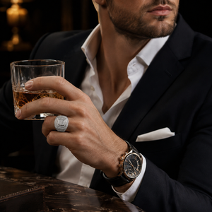 Anello da Uomo Classico con Contrasto di Colore, Elegante Anello alla Moda per Uso Quotidiano, Regalo per Feste, Accessorio - Product Image 6