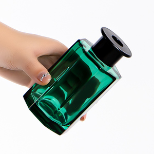 Botol kaca diffuser isi ulang obat oktagonal bentuk unik warna kustom mewah 200 ml - Product Image 1