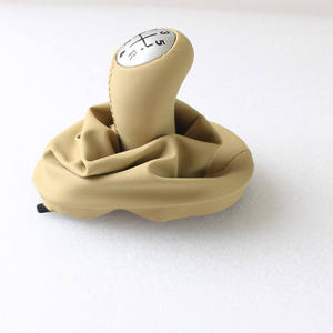 Pommeau de levier de vitesse de voiture en cuir beige, 5 ou 6 vitesses, ergonomique, compatible Renault - Product Image 1