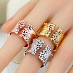 Anello di Gioielleria FY, Anello Aperto Chunky Unisex con Fiore Largo, Gemma, Strass, Pietra Portafortuna, Zirconia Cubica per Donne e Uomini - Product Image 6