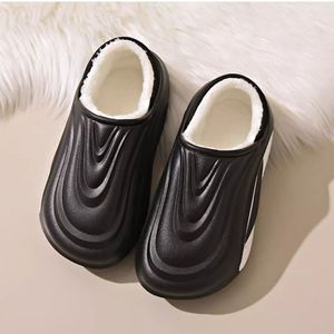 Pantofole <span class=keywords><strong>Invernali</strong></span> <span class=keywords><strong>da</strong></span> <span class=keywords><strong>Uomo</strong></span> per Interni, Design alla Moda a Righe/Tinta Unita con Suola Impermeabile in EVA, Fodera Calda e Materiali Morbidi - Product Image 4
