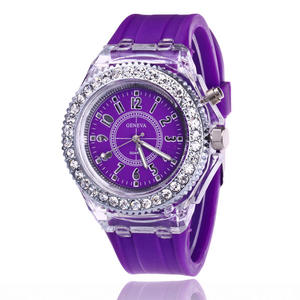 China Sourcing Agent Fashion <b>Watch</b> Women LED Colorful Glow <b>Watch</b> for <b>Couple</b> With Silicone Strap Flashing <b>Watch</b> - Product Image 2