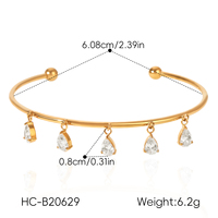 Gelang H&C Wholesale Waterdrop Heart CZ Dangle Bangle Emas Stainless Steel Terbuka, Perhiasan Hadiah Pernikahan Pesta untuk Wanita