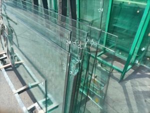 Verre borosilicate trempé résistant aux hautes températures personnalisé pour les portes de fours et de micro-ondes - Product Image 6