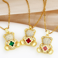 Collier Pendentif FY Fashion Jewelry Plaqué Or Zircon Cubique Entièrement Sertie de Diamants, Motif Trèfle, Cœur et Ours Mignon