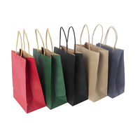 Sac cadeau personnalisé pour les fêtes, en papier kraft robuste avec poignée torsadée en coton, motif géométrique en feuille d'argent