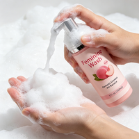 Nettoyant Moussant Intime Yoni Personnalisé pH Équilibré Blanchissant Hypoallergénique Hydratant à Base de Plantes 150ml Sans Estrogène